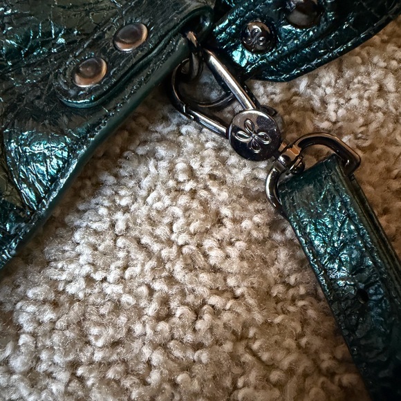 HOBO Pier Shoulder Bag in Spruce (metallic teal) - Picture 10 of 13